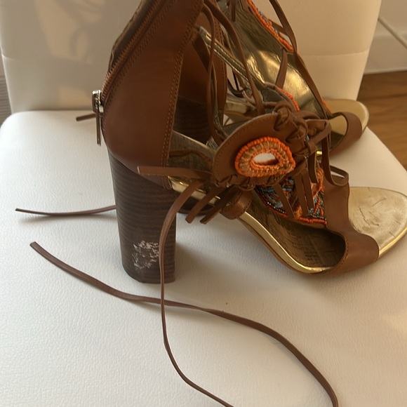 Sam Edelman - Picture 3 of 5